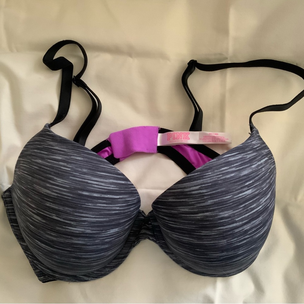 NWOT Pink Victoria Secret Wear everywhere push-up 36C